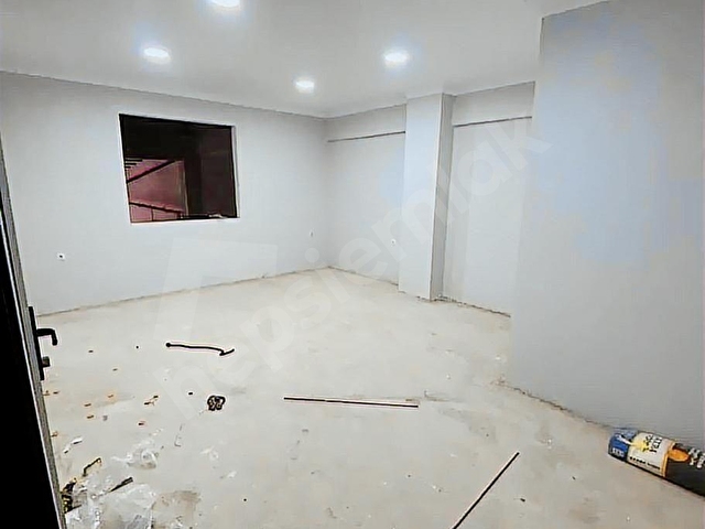 Surkentten satılık 320 M² batarlı sanayi dükkanı - Görsel 11