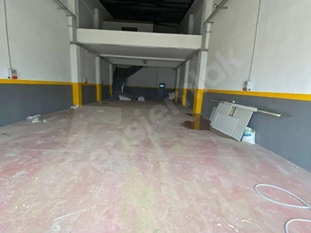 Surkentten satılık 320 M² batarlı sanayi dükkanı - Görsel 10