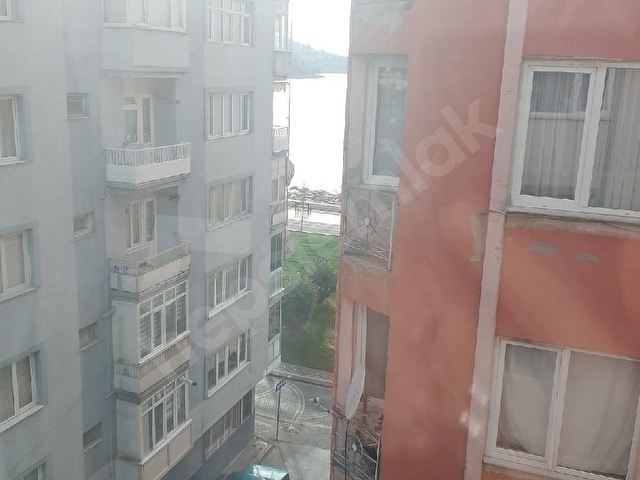 Gemlik istiklal caddesinde içi ful yapılı deniz gören daire - Görsel 15