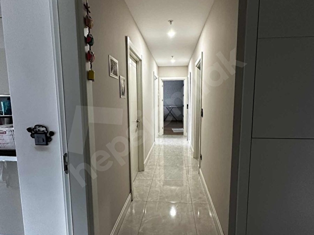 Bahçeşehir Referansta 3+1 Lüks Eşyalı Kiralık Daire - Görsel 14