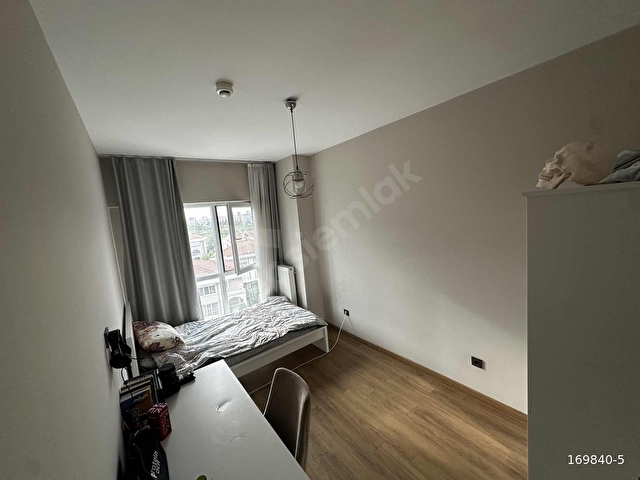 Bahçeşehir Referansta 3+1 Lüks Eşyalı Kiralık Daire - Görsel 28