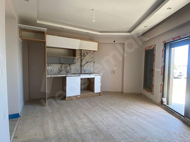 Çandarlı merkez yakını1+1 kiralık daire - Görsel 11