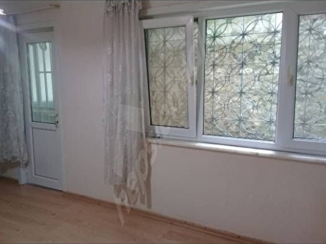 ÜSKÜDAR SELİMİYEDE  SAHİBİNDEN HER YERE BİR ADIM MESAFEDE, COK MERKEZİ, BAKIMLI , FERAH  BOŞ DAİRE - Görsel 24