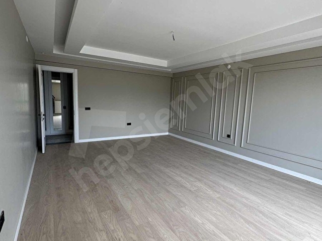 GÜNEŞLİDE HARAİKA BİR DAİREHATUNOĞLU GAYRİMENKUL - Görsel 13