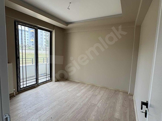 GÜNEŞLİDE HARAİKA BİR DAİREHATUNOĞLU GAYRİMENKUL - Görsel 22