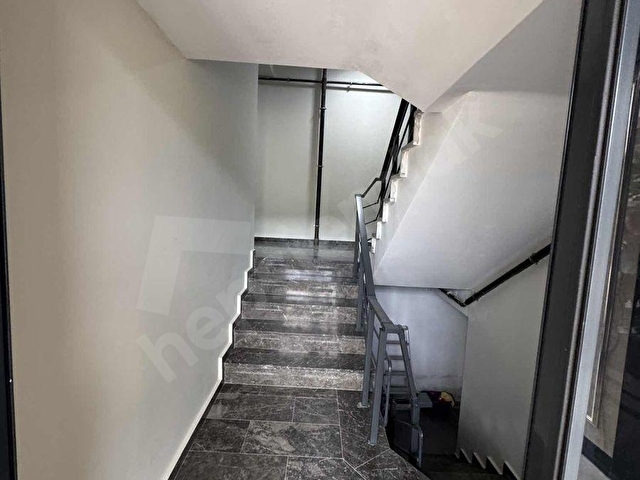 GÜNEŞLİDE HARAİKA BİR DAİREHATUNOĞLU GAYRİMENKUL - Görsel 6