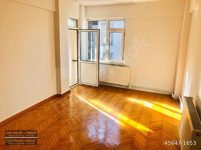 Cihangir Firüzağada Merkeze Yakın Konumda Balkonlu Aydınlık Bakımlı Kombili Daire (2+1)(100m2) Daire - Görsel 27