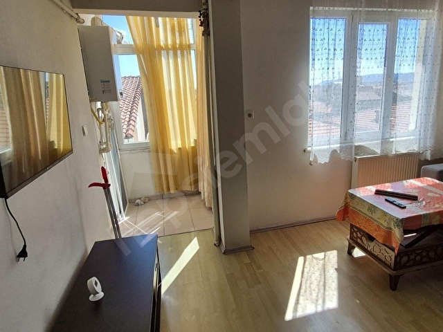 ÇANAKKALE EŞYALI KİRALİK 1+1 DAİRE ELK.SU.YAKİT KİRAYA DAHİL - Görsel 13