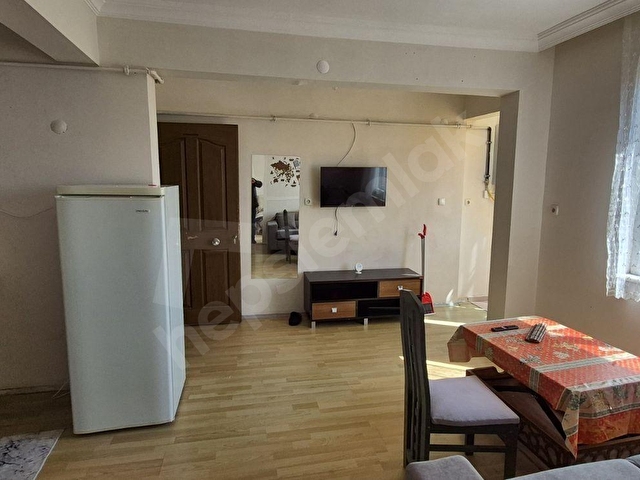ÇANAKKALE EŞYALI KİRALİK 1+1 DAİRE ELK.SU.YAKİT KİRAYA DAHİL - Görsel 11