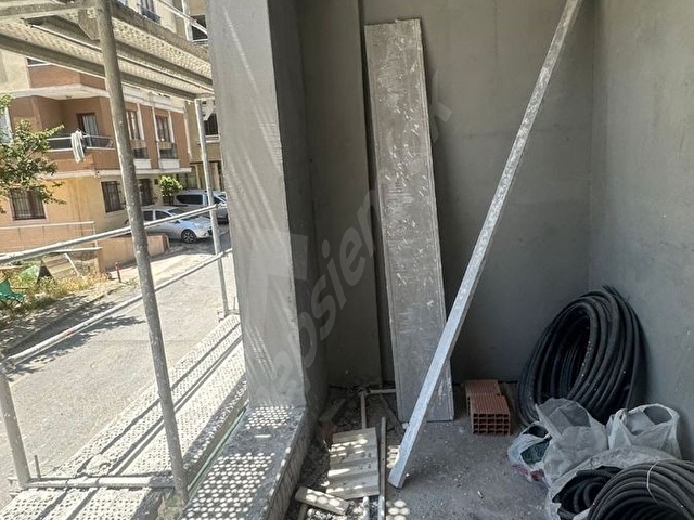 ÇEKMEKÖY SOĞUKPINAR MAHALLESİ SATILIK 2+1 ARA KAT DAİRE - Görsel 12