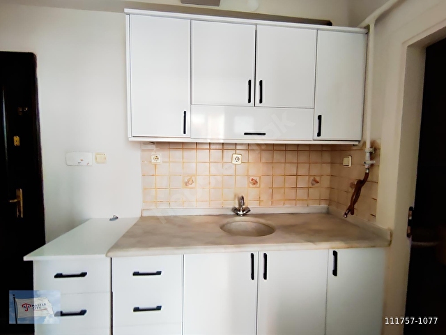 BÜYÜKDEREDE, ÜNİVERSİTE YAKINI, SATILIK 1+1 DAİRE - Görsel 17