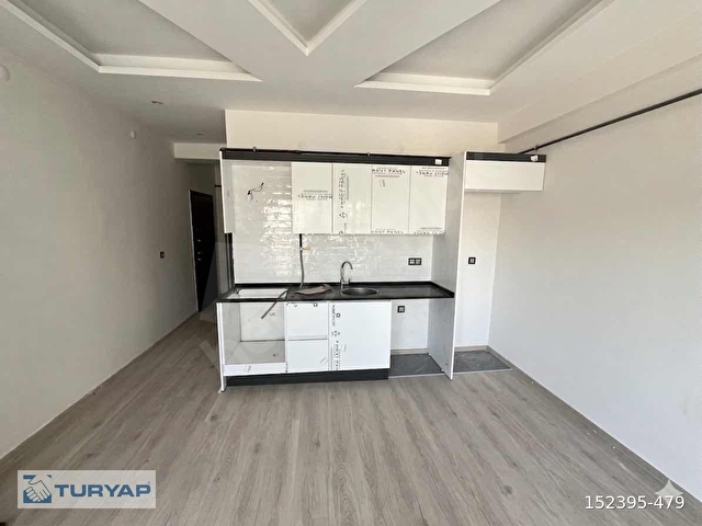 Menemende Kiralık Doğalgazlı 1+1 Daire - Görsel 5