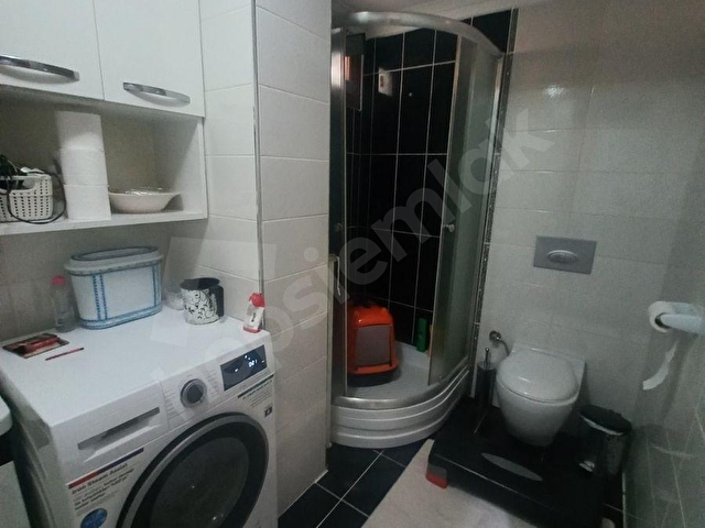 BAHÇELİEVLER SOĞANLI MAH. BASIN SİTESİ FERİT SELİM PAŞA CD.YAKINI 10 YILLIK BİNADA 2+1 80M2 Y.GİRİŞ - Görsel 22