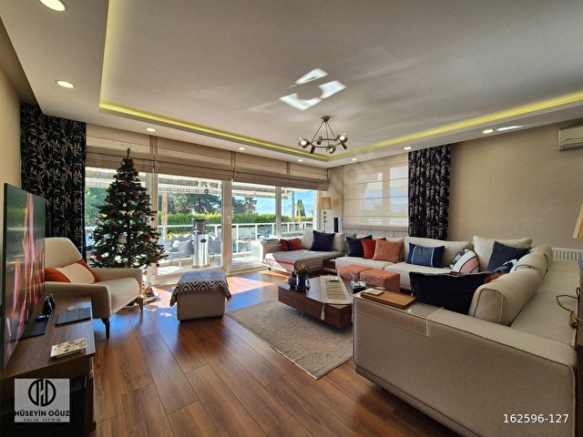 Konyaaltı Caddesinde Lüks Prestijli İçi Yeniden Yapılmış Daire - Görsel 7
