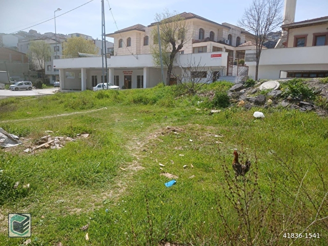BAŞAKŞEHİR ŞAHİNTEPEDE MÜSTEKİL TEK TAPULU YOLA CEPE PARKA CAMİYE DURAĞA ÇOK YAKIN 152M2 İMARLI ARSA