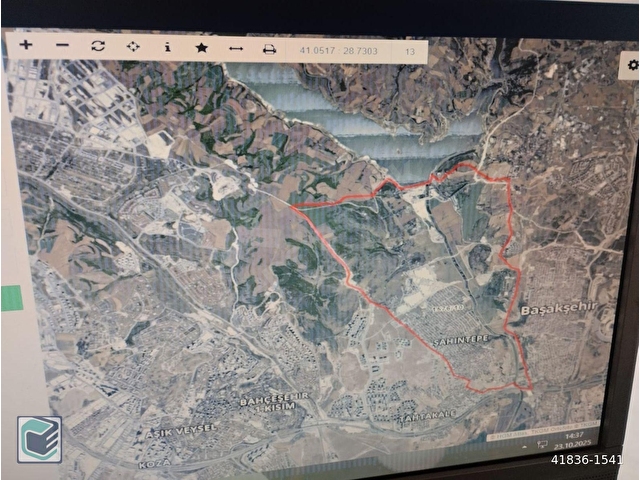 BAŞAKŞEHİR ŞAHİNTEPEDE MÜSTEKİL TEK TAPULU YOLA CEPE PARKA CAMİYE DURAĞA ÇOK YAKIN 152M2 İMARLI ARSA - Görsel 9