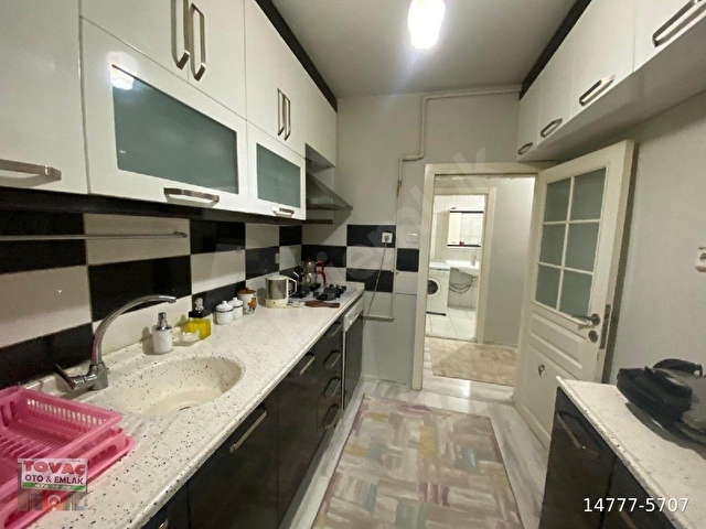 SOKULLU ANA CADDE ÜZERİNDE 2+1 EŞYALI KİRALIK DAİRE - Görsel 2