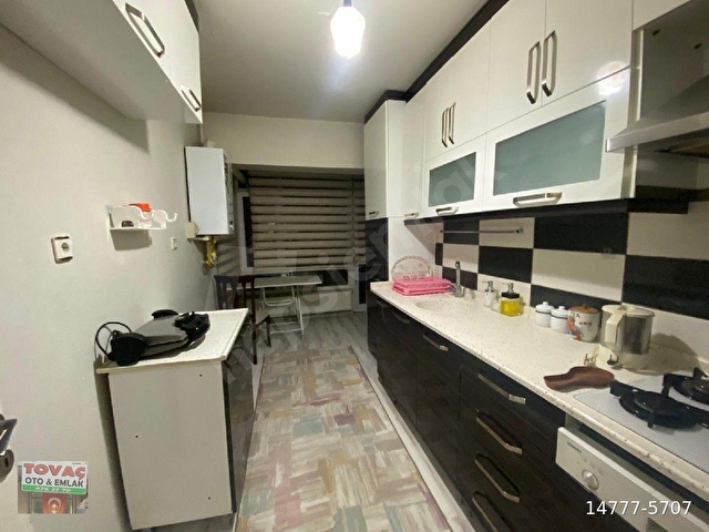 SOKULLU ANA CADDE ÜZERİNDE 2+1 EŞYALI KİRALIK DAİRE - Görsel 9