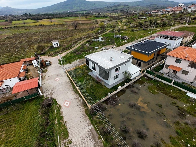 REMAXTAN YUNUSEMRE ORTAKÖYDE SATILIK MÜSTAKİL VİLLA - Görsel 3