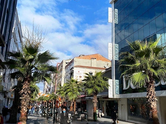 GAZİOSMANPAŞA MERKEZDE EŞYALI 2+1 80 M2 SATILIK DAİRE - Görsel 3