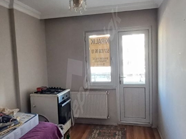 ÇORLU MERKEZDE İYİ LOKASYONDA CADDE CEPHE GENİŞ 3+1 DAİRE - Görsel 21