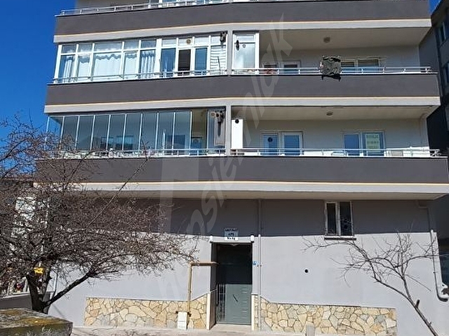 ÇORLU MERKEZDE İYİ LOKASYONDA CADDE CEPHE GENİŞ 3+1 DAİRE - Görsel 17