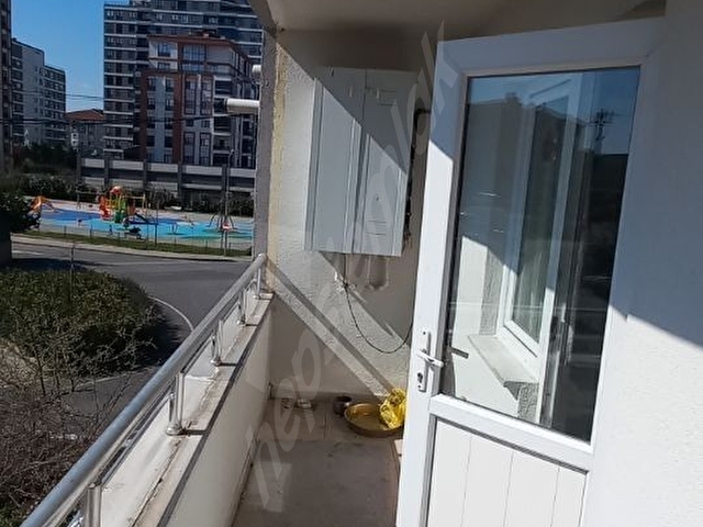 ÇORLU MERKEZDE İYİ LOKASYONDA CADDE CEPHE GENİŞ 3+1 DAİRE - Görsel 28