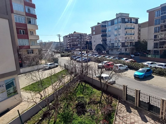ÇORLU MERKEZDE İYİ LOKASYONDA CADDE CEPHE GENİŞ 3+1 DAİRE - Görsel 16