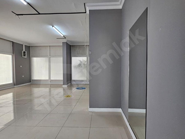 MALTEPE ALTAYÇEŞMEDE ÇİFT CEPHELİ ÖZEL OTOPARKLI 110M2 DÜKKAN - Görsel 29