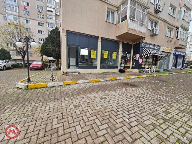 MALTEPE ALTAYÇEŞMEDE ÇİFT CEPHELİ ÖZEL OTOPARKLI 110M2 DÜKKAN - Görsel 6