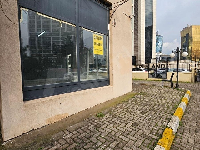 MALTEPE ALTAYÇEŞMEDE ÇİFT CEPHELİ ÖZEL OTOPARKLI 110M2 DÜKKAN - Görsel 4