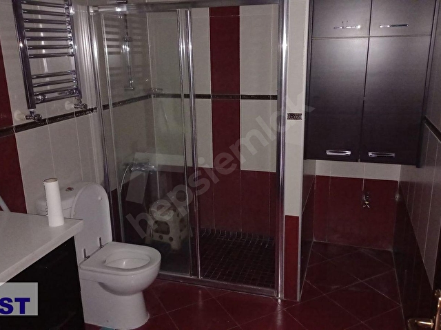 DOSTTAN KİRALIK  EMEK ÖZKOÇ SİTESİNDE 145 M2.ÇOK BAKIMLI 3+1 ÇİFT ASANSÖR AÇIK KAPALI OTOPARKLI - Görsel 4