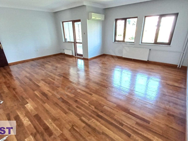 DOSTTAN KİRALIK  EMEK ÖZKOÇ SİTESİNDE 145 M2.ÇOK BAKIMLI 3+1 ÇİFT ASANSÖR AÇIK KAPALI OTOPARKLI - Görsel 2