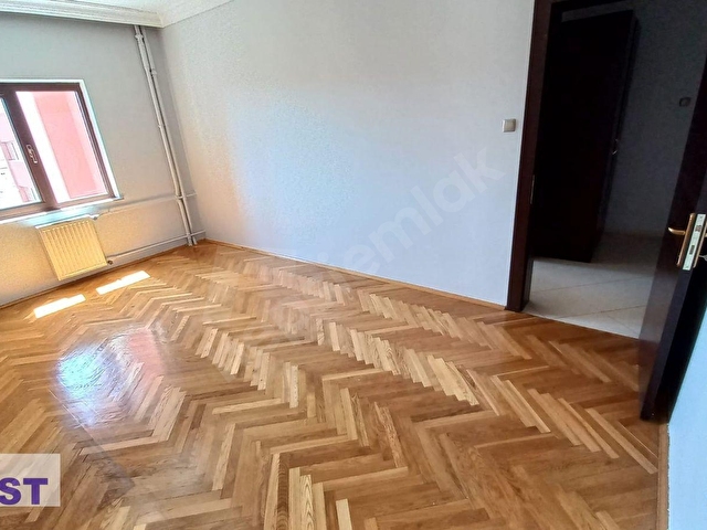 DOSTTAN KİRALIK  EMEK ÖZKOÇ SİTESİNDE 145 M2.ÇOK BAKIMLI 3+1 ÇİFT ASANSÖR AÇIK KAPALI OTOPARKLI - Görsel 14