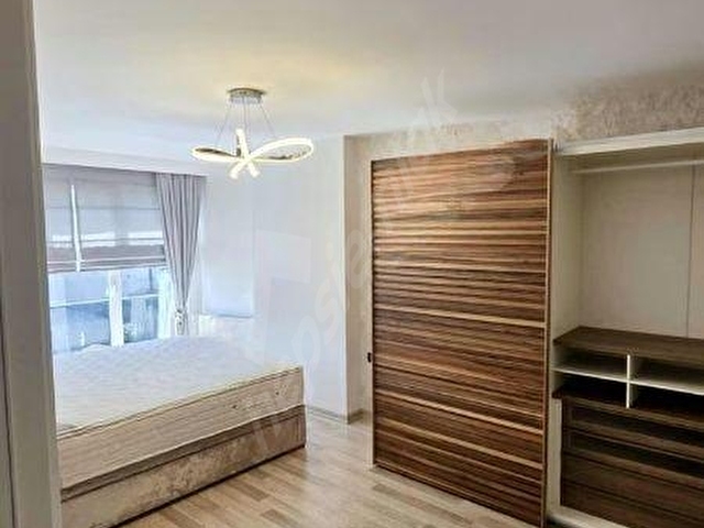 BAHCEŞEHİR SOFA DA GÖLET MANZARALI EŞYALI LÜX SİTE İÇİ DAİRE - Görsel 23