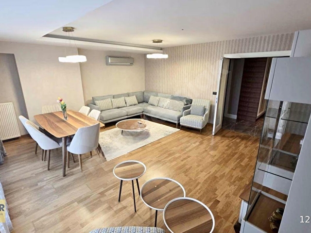 BAHCEŞEHİR SOFA DA GÖLET MANZARALI EŞYALI LÜX SİTE İÇİ DAİRE - Görsel 7