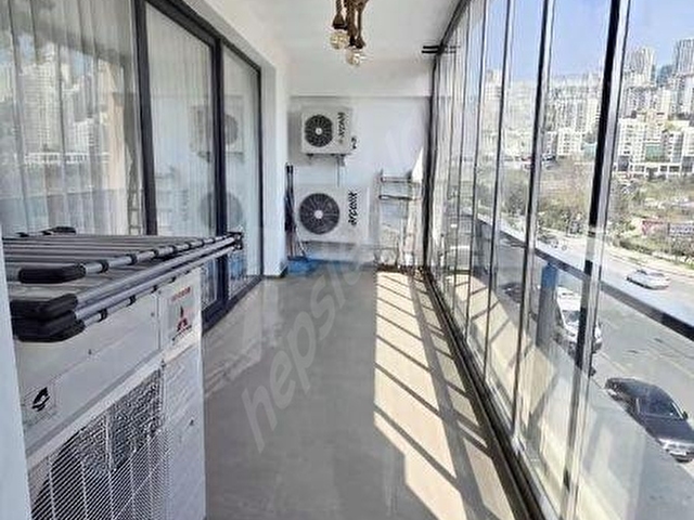 BAHCEŞEHİR SOFA DA GÖLET MANZARALI EŞYALI LÜX SİTE İÇİ DAİRE - Görsel 25