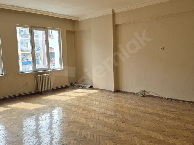 FUZULİ CADDESİNİN ÜZERİNDE SATLIK DAİRE - Görsel 12