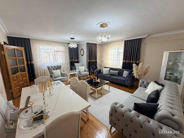 BÖLGE EMLAKTAN ALT KAYNARCADA 3+1 180 M2 KİRALIK 3+1 DAİRE