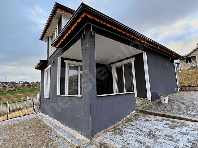***PURSAKLAR ABADANDA SATILIK EVLİ BAHÇE***