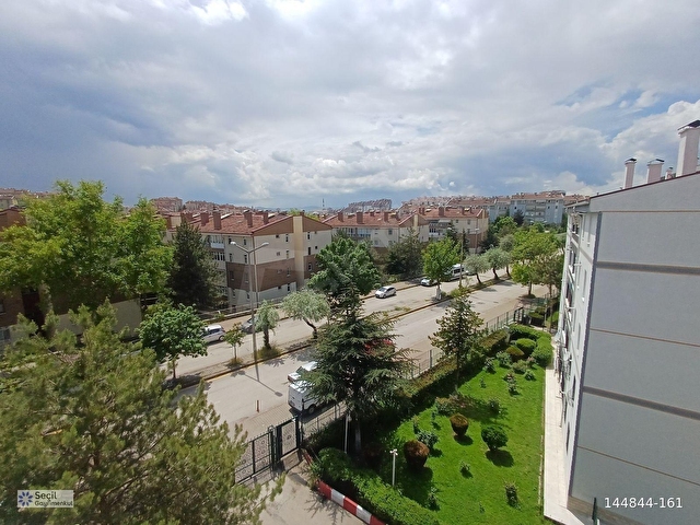 BATIKENT METROSU VE FİX GROSS YAKINI AĞAÇ İŞ SİTESİ SATILIK 2+1 - Görsel 8