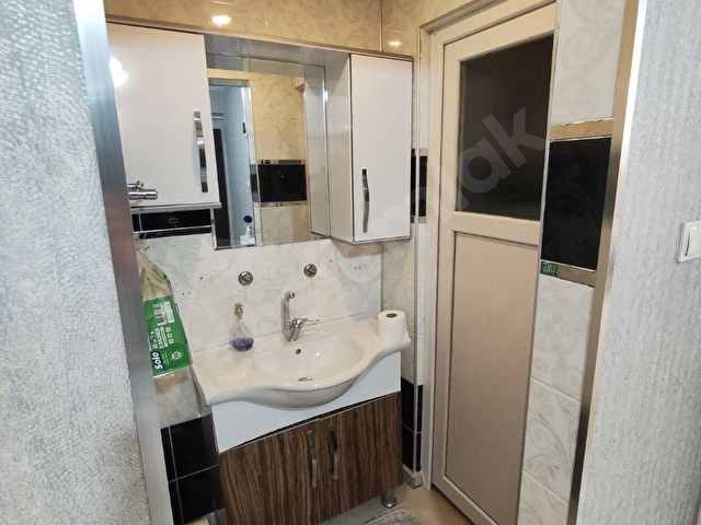 DOĞUKENTTE ARA KAT ÖNCEL CAMİİ YANI İÇİ BAKIMLI SATILIK DAİRE - Görsel 15