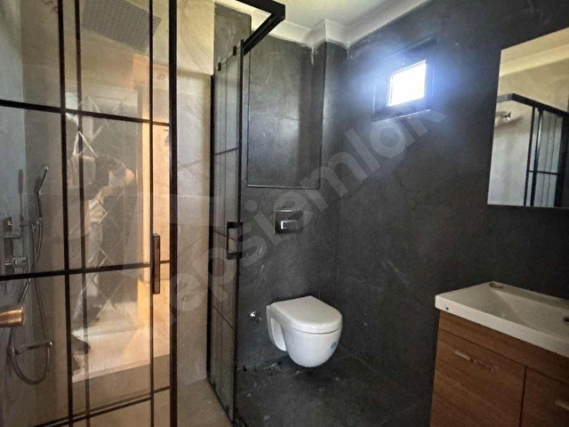 GÜMÜŞYAKADA SATILIK ULTRA LÜX VİLLA - Görsel 17