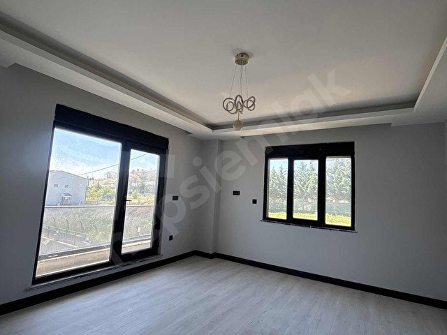 GÜMÜŞYAKADA SATILIK ULTRA LÜX VİLLA - Görsel 18