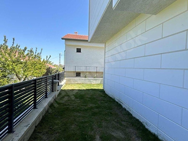 GÜMÜŞYAKADA SATILIK ULTRA LÜX VİLLA - Görsel 9