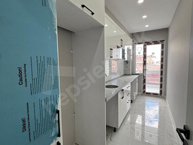 HALKALIDA 4+2 KAPALI OTOPARKLI TAPU MASRAFSIZ DUBLEKS DAİRE - Görsel 15