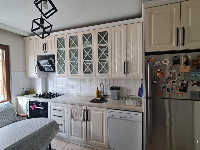 KÜÇÜKKUYU MERKEZDE KALORİFERLİ AYRI MUTFAKLI 2+1 SATILIK DAİRE - Görsel 7