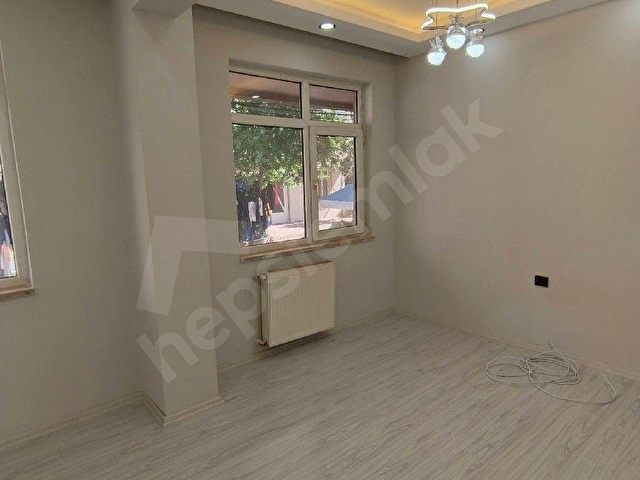 SAMSUN İLKADIM RASATHANE MAHALLESİNDE KAT TAPULU İÇİ YAPILI EBEVEYN BANYOLU 2+1 SATILIK - Görsel 22