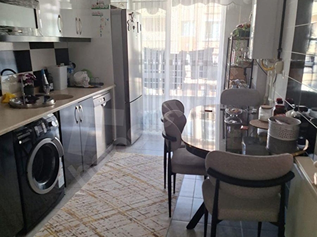 MERKEZİ KONUMDA ARA KATTA MASRAFSIZ FULL YAPILI 3+1 DAİRE - Görsel 6