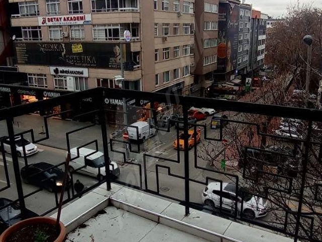MEŞRUTİYET CAD. ÜSTÜNDE 4+1 ASANSÖRLÜ 180 M2 DEPOLU KONUT - Görsel 14
